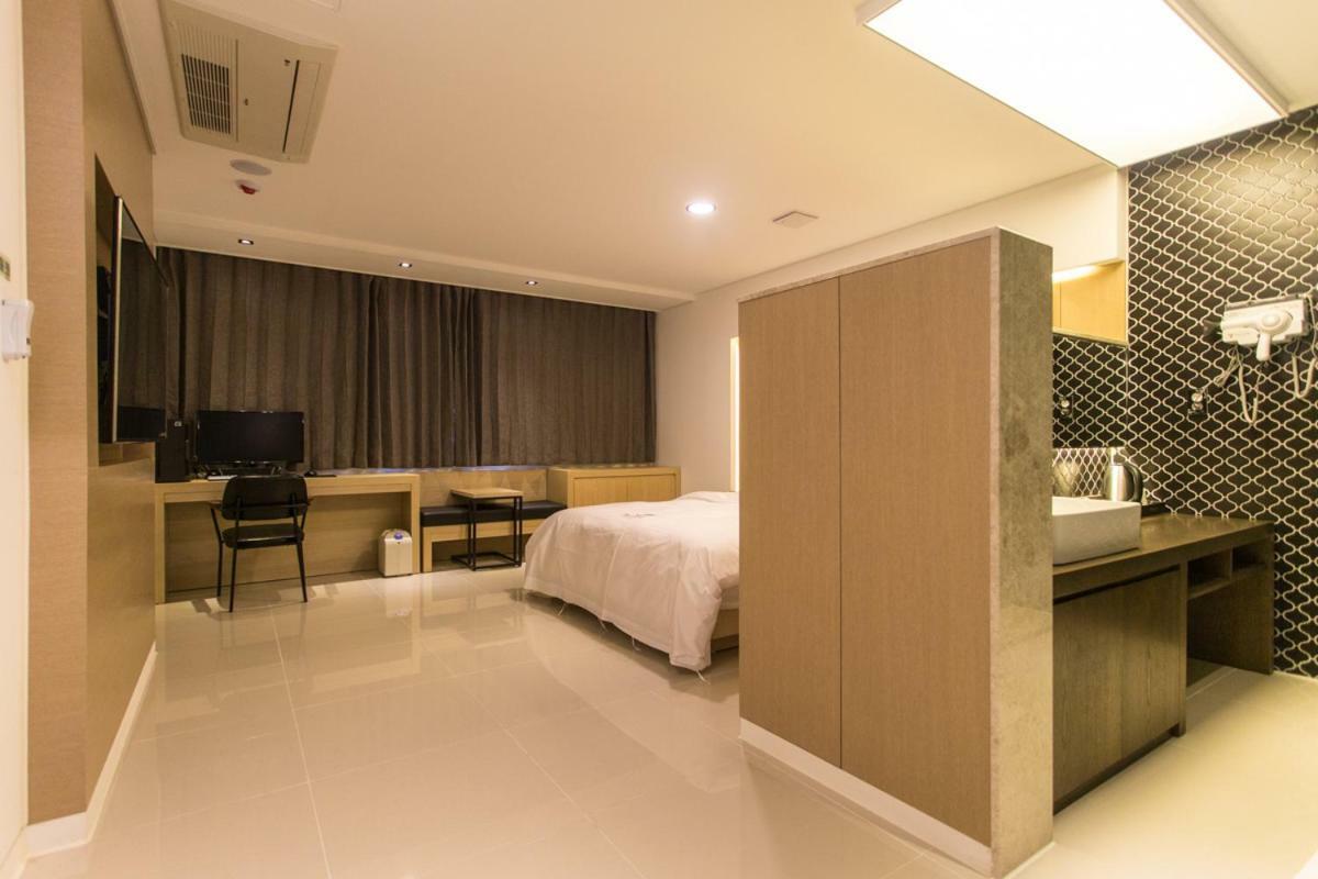 The City Hotel Jeonju Dış mekan fotoğraf