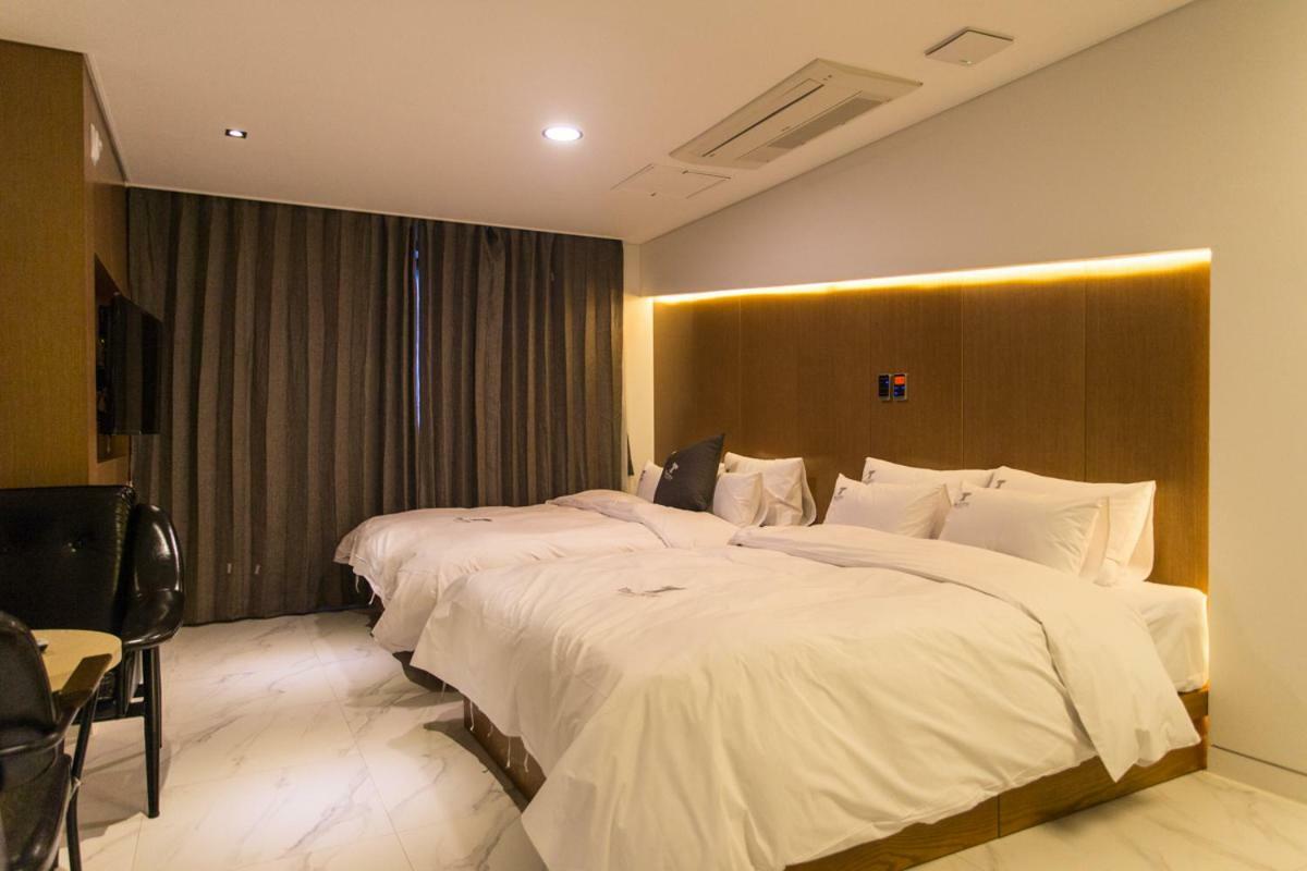 The City Hotel Jeonju Dış mekan fotoğraf