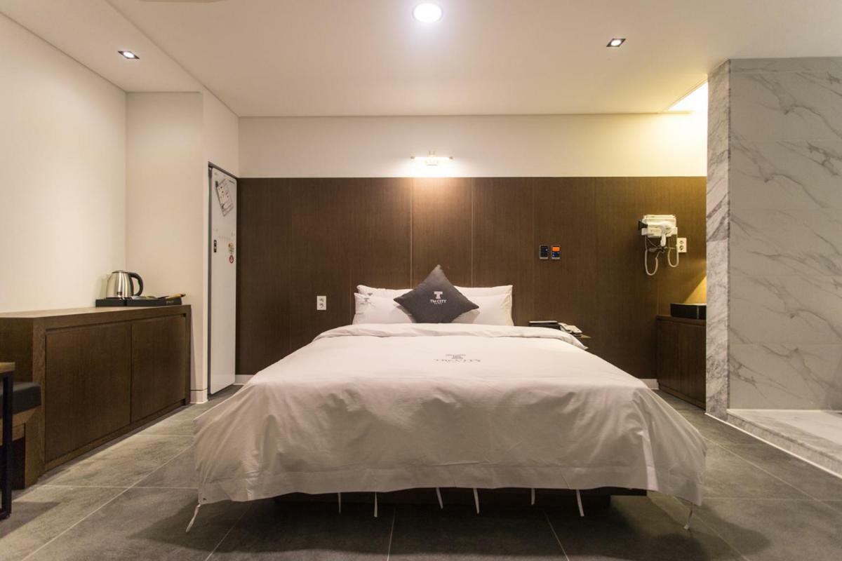 The City Hotel Jeonju Dış mekan fotoğraf